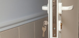 an example of what is a 5 lever mortice deadlock